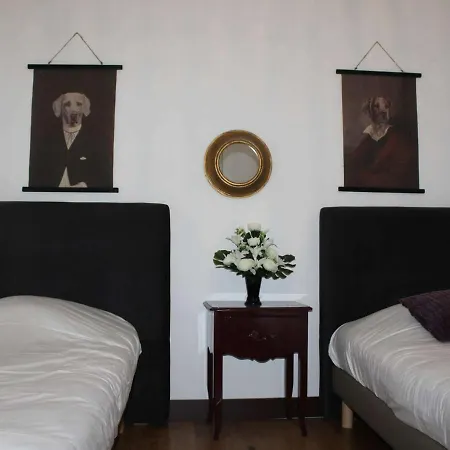 Rochefort, 3 Pieces, 6 Personnes - Fr-1-246b-461 Apartman